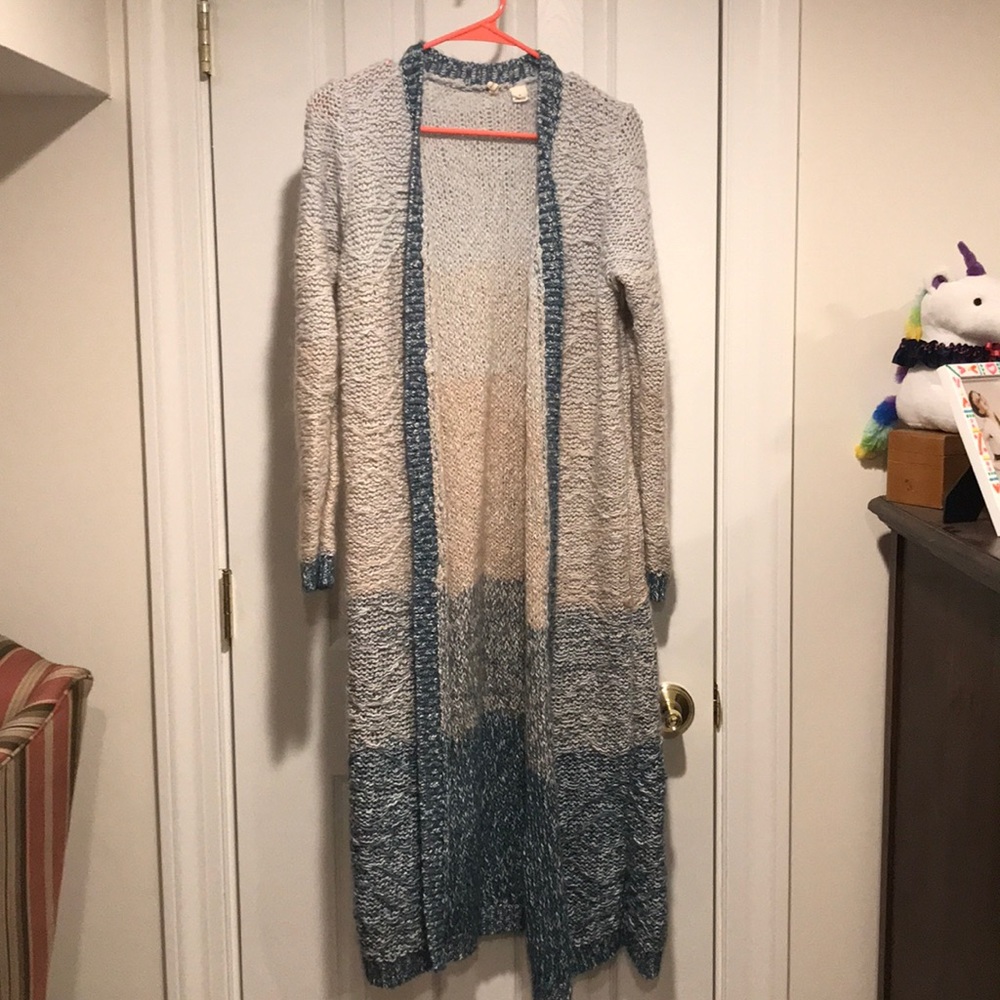 Long color block sweater